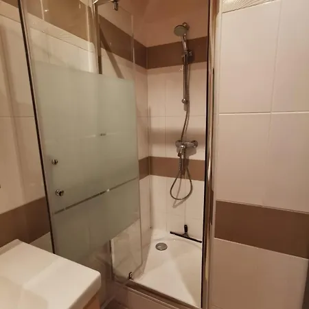 Villa Avec Piscine Sur Terrain Clot Méjannes-le-Clap