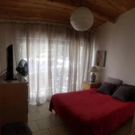 Avec Piscine Sur Terrain Clot Villa